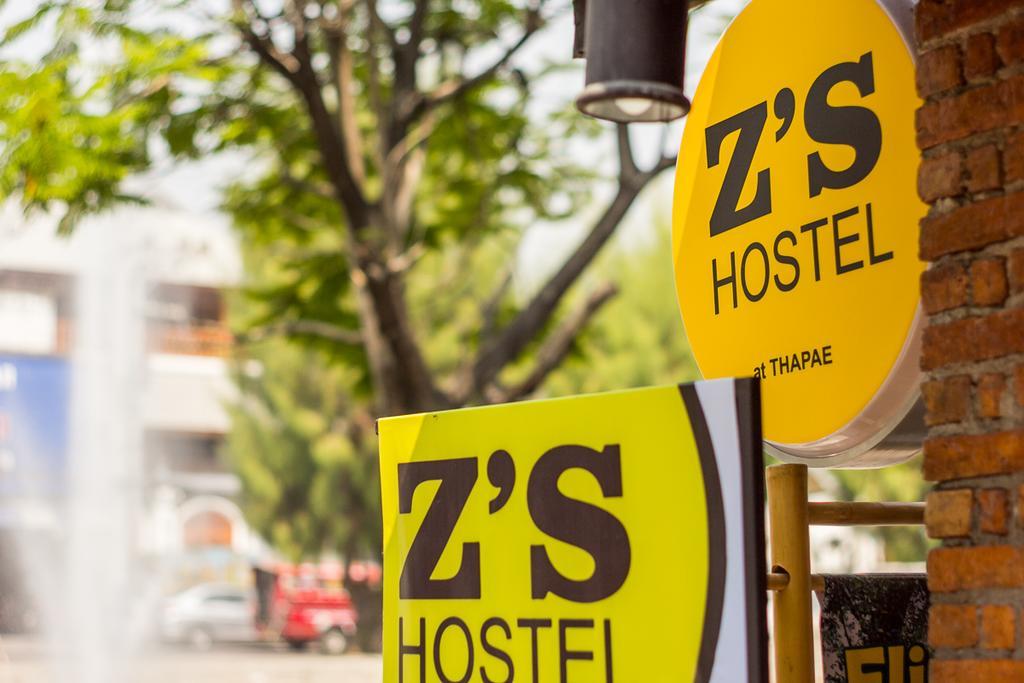 Z'S Hostel At Tha Phae Gate Chiang Mai Bagian luar foto